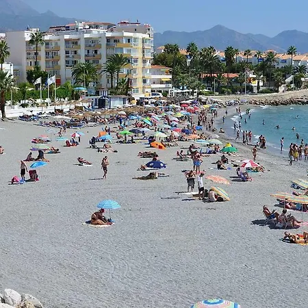 En * Nerja